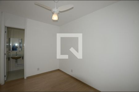 Quartio 1 Suite de apartamento para alugar com 3 quartos, 114m² em Marechal Hermes, Rio de Janeiro