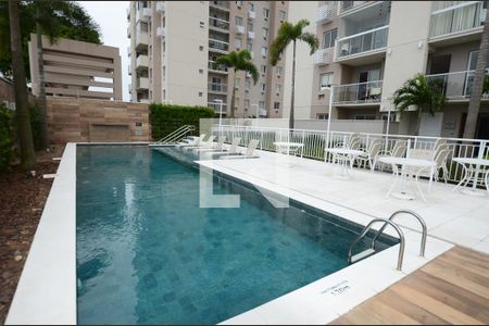 Apartamento para alugar com 114m², 3 quartos e 1 vagaÁrea comum - Piscina