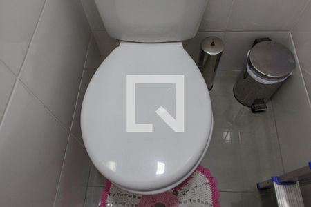 Apartamento à venda com 84m², 3 quartos e sem vaga Apartamento à venda com 84m², 3 quartos e sem vagaBanheiro de serviço