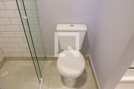 Apartamento para alugar com 60m², 2 quartos e sem vagaBanheiro da Suíte