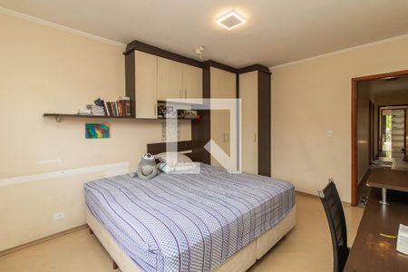 Casa à venda com 224m², 3 quartos e 3 vagas Casa à venda com 224m², 3 quartos e 3 vagasQuarto 2