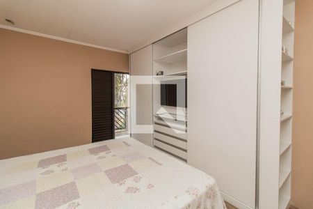 Casa à venda com 224m², 3 quartos e 3 vagas Casa à venda com 224m², 3 quartos e 3 vagasQuarto 1