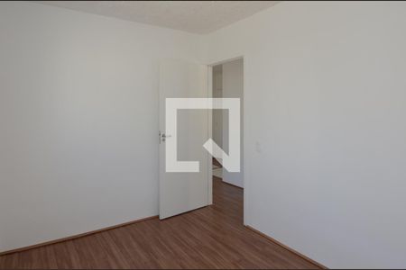 Quarto 1 de apartamento para alugar com 2 quartos, 43m² em Vargem Pequena, Rio de Janeiro