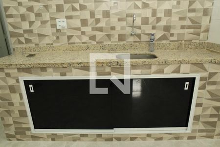 Apartamento para alugar com 60m², 2 quartos e sem vagaCozinha