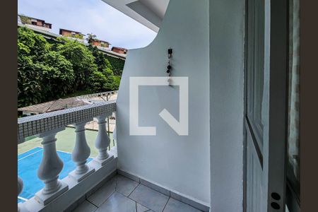  Varanda Sala de apartamento para alugar com 3 quartos, 96m² em Jardim Tres Marias, Guarujá
