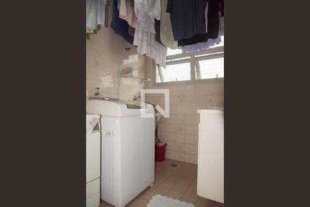 Apartamento à venda com 136m², 3 quartos e 2 vagasÁrea de Serviço