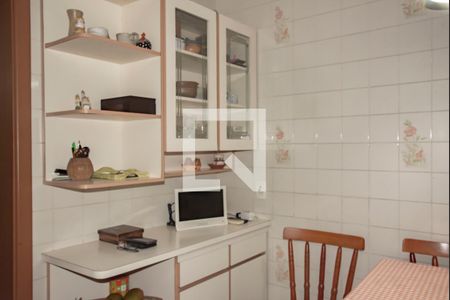 Apartamento à venda com 136m², 3 quartos e 2 vagasCozinha