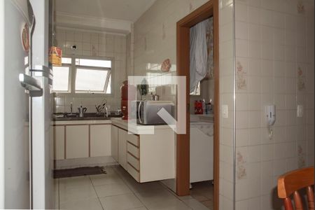 Apartamento à venda com 136m², 3 quartos e 2 vagasCozinha