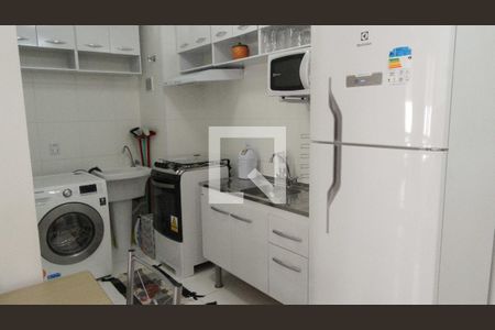 Apartamento à venda com 36m², 2 quartos e 1 vagaCozinha e Área de Serviço