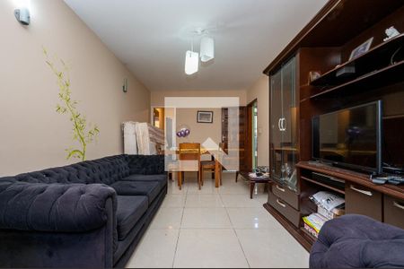 Sala de casa para alugar com 2 quartos, 127m² em Parque Jabaquara, São Paulo