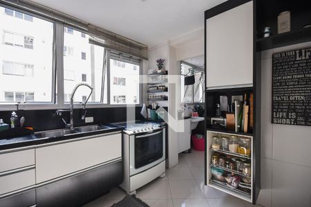 Apartamento à venda com 160m², 3 quartos e 2 vagasCozinha
