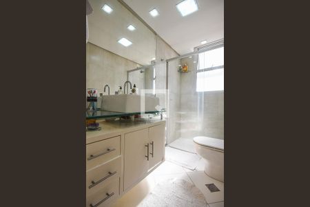 Apartamento à venda com 160m², 3 quartos e 2 vagasBanheiro