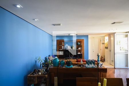 Apartamento à venda com 160m², 3 quartos e 2 vagasSala