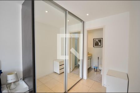 Apartamento à venda com 215m², 2 quartos e 2 vagasSuíte 2