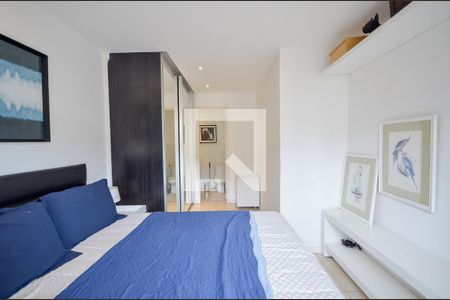 Apartamento à venda com 215m², 2 quartos e 2 vagasSuíte 2