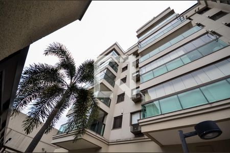 Apartamento à venda com 215m², 2 quartos e 2 vagasFachada