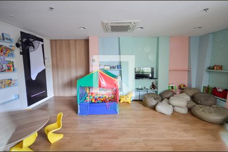 Apartamento à venda com 215m², 2 quartos e 2 vagasBrinquedoteca