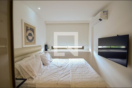 Apartamento à venda com 215m², 2 quartos e 2 vagasSuíte 1