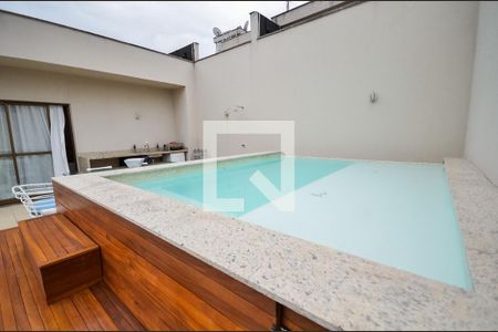 Apartamento à venda com 215m², 2 quartos e 2 vagasTerraço