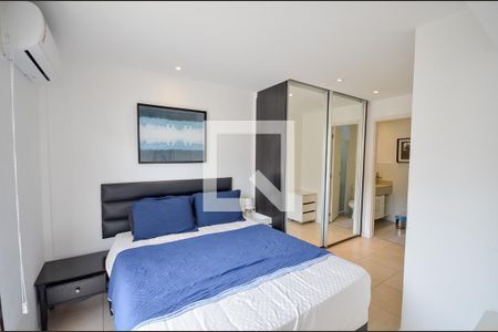 Apartamento à venda com 215m², 2 quartos e 2 vagasSuíte 2