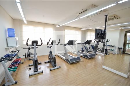 Apartamento à venda com 215m², 2 quartos e 2 vagasÁrea comum - Academia