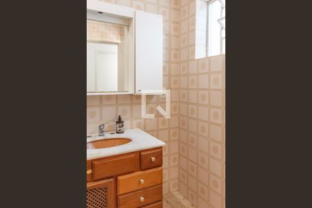 Casa à venda com 200m², 3 quartos e 2 vagasBanheiro Social