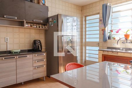 Casa à venda com 200m², 3 quartos e 2 vagasCozinha