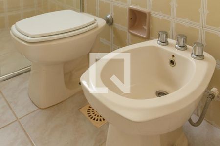 Casa à venda com 200m², 3 quartos e 2 vagasBanheiro da Suíte