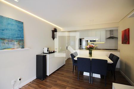 Apartamento para alugar com 94m², 3 quartos e 2 vagasSala