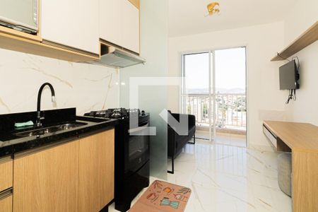 Sala e Cozinha de apartamento para alugar com 1 quarto, 29m² em Parque Vitória, São Paulo