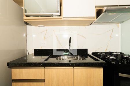Sala e Cozinha de apartamento para alugar com 1 quarto, 29m² em Parque Vitória, São Paulo