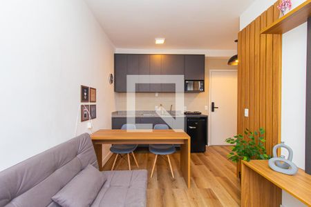 Sala de kitnet/studio para alugar com 1 quarto, 28m² em Bela Vista, São Paulo