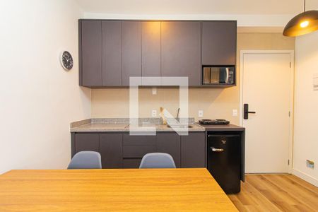Cozinha de kitnet/studio à venda com 1 quarto, 28m² em Bela Vista, São Paulo