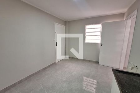 Cozinha de apartamento para alugar com 3 quartos, 88m² em Vila Santa Teresa, Santo André