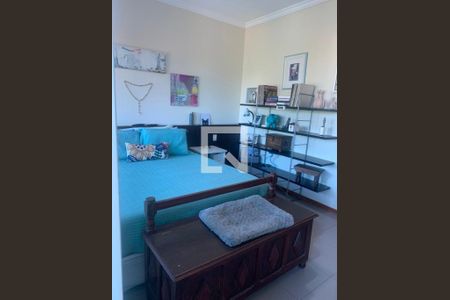 Casa à venda com 4 quartos, 230m² em Santa Monica, Belo Horizonte