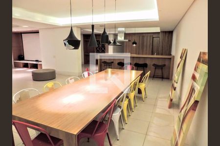 Apartamento à venda com 2 quartos, 62m² em Centro, Campinas