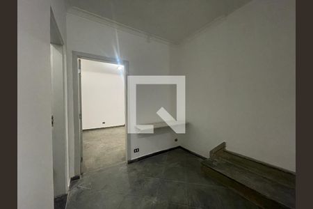 Casa para alugar com 1 quarto, 120m² em Vila Moinho Velho, São Paulo