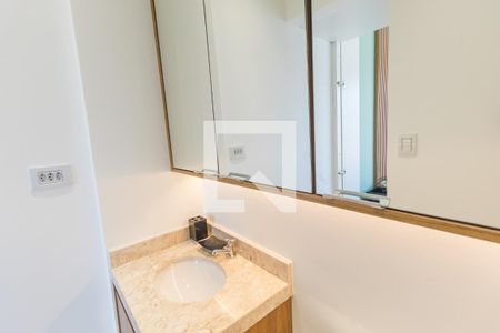 Banheiro de apartamento para alugar com 1 quarto, 28m² em Santana, São Paulo