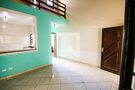 Sala de casa para alugar com 2 quartos, 123m² em Maracanã, Praia Grande