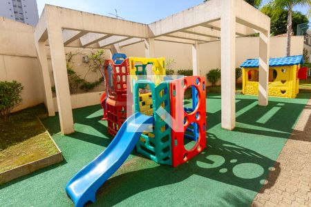 Apartamento para alugar com 50m², 2 quartos e 1 vagaÁrea comum 