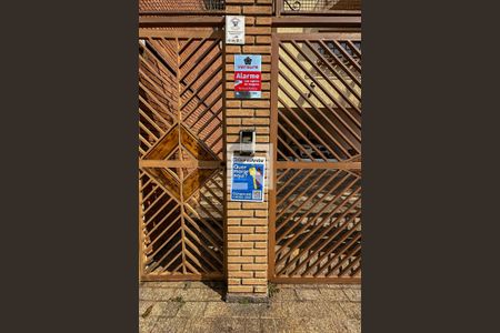 Casa à venda com 420m², 4 quartos e 4 vagasFachada