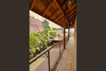 Casa à venda com 420m², 4 quartos e 4 vagasVaranda