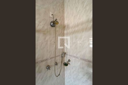 Casa à venda com 420m², 4 quartos e 4 vagasBanheiro 5Banheiro 6