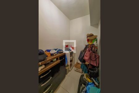 Apartamento à venda com 65m², 2 quartos e 1 vagaQuarto de Serviço