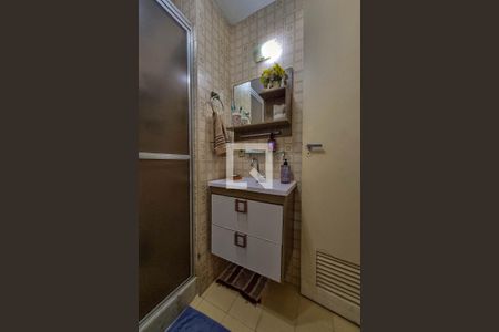 Apartamento à venda com 65m², 2 quartos e 1 vagaBanheiro Social