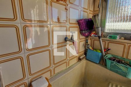 Apartamento à venda com 65m², 2 quartos e 1 vagaÁrea de Serviço