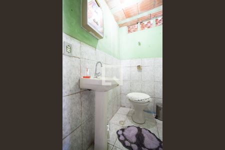 Casa para alugar com 297m², 4 quartos e 6 vagasBanheiro Suíte 2 - Terraço