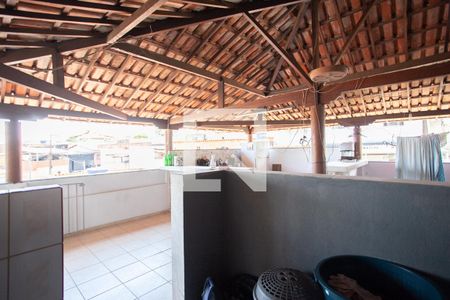 Casa para alugar com 297m², 4 quartos e 6 vagasÁrea de Serviço