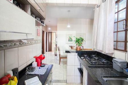 Casa para alugar com 297m², 4 quartos e 6 vagasCozinha