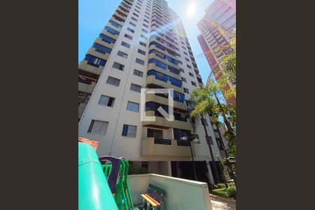 Apartamento à venda com 105m², 3 quartos e 1 vagaFachada - Plaquinha